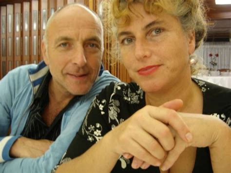 Alles over Alfred van den Heuvel (Debbie, Relatie, Flodder)